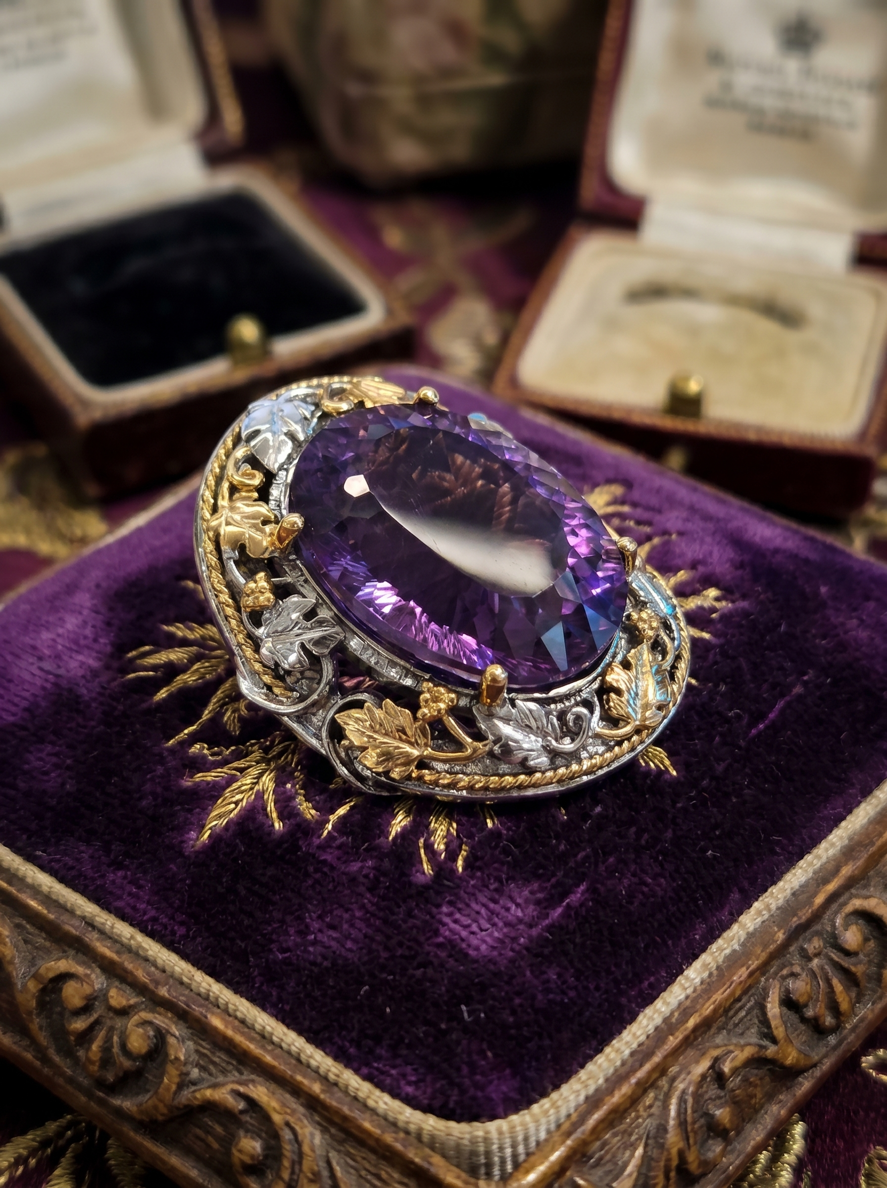 Vintage Palace Style Natural Amethyst Pendant & Brooch 2-in-1, Hand-Set in 925 Sterling Silver with K-Gold Plating
