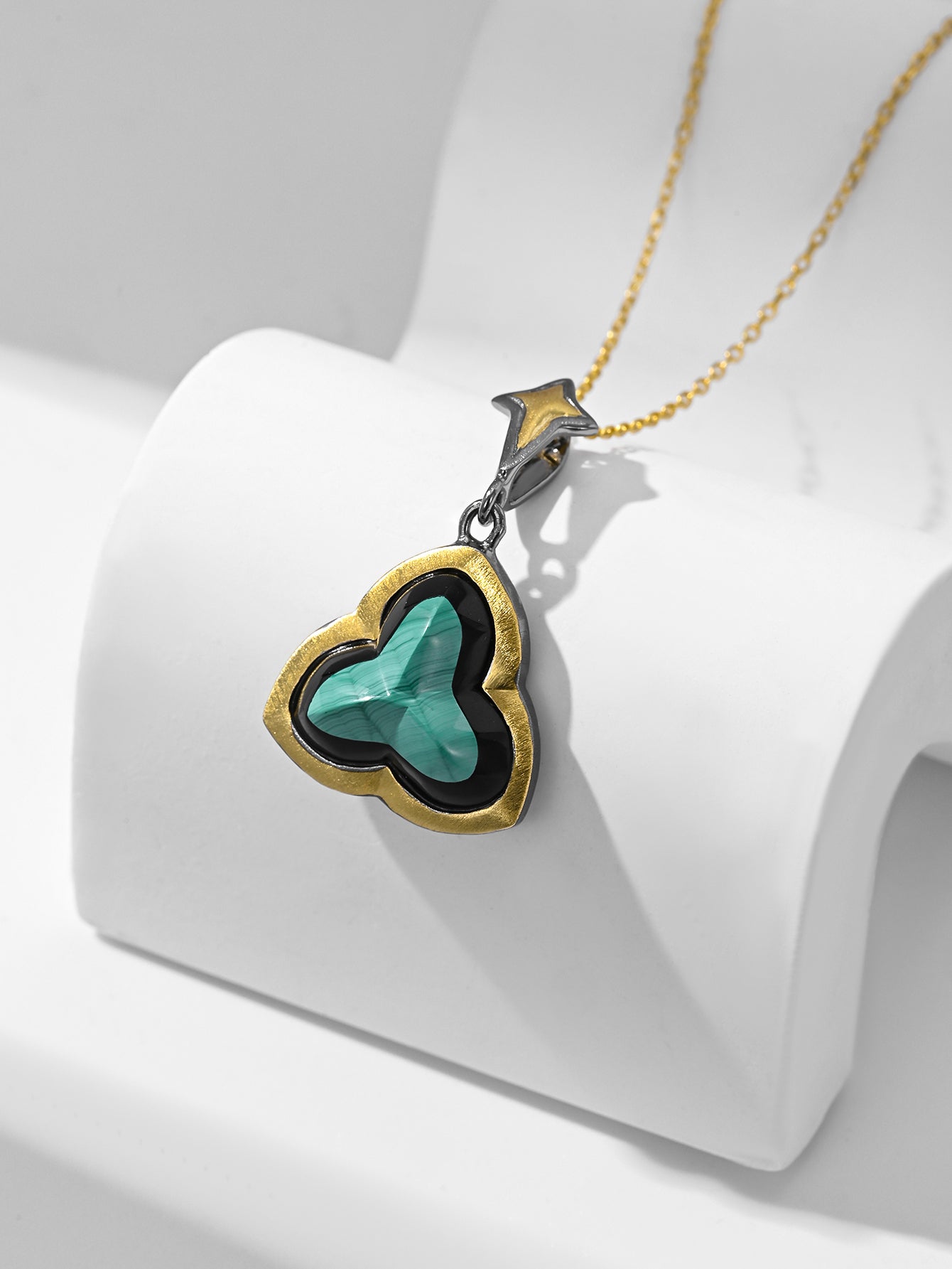 Vintage - Charm Malachite Necklace