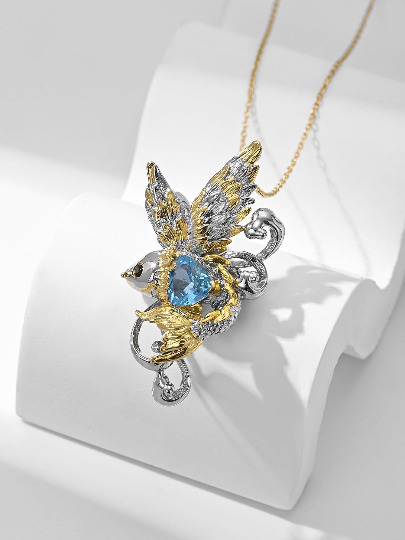 Natural topaz and black spinel pendant/brooch