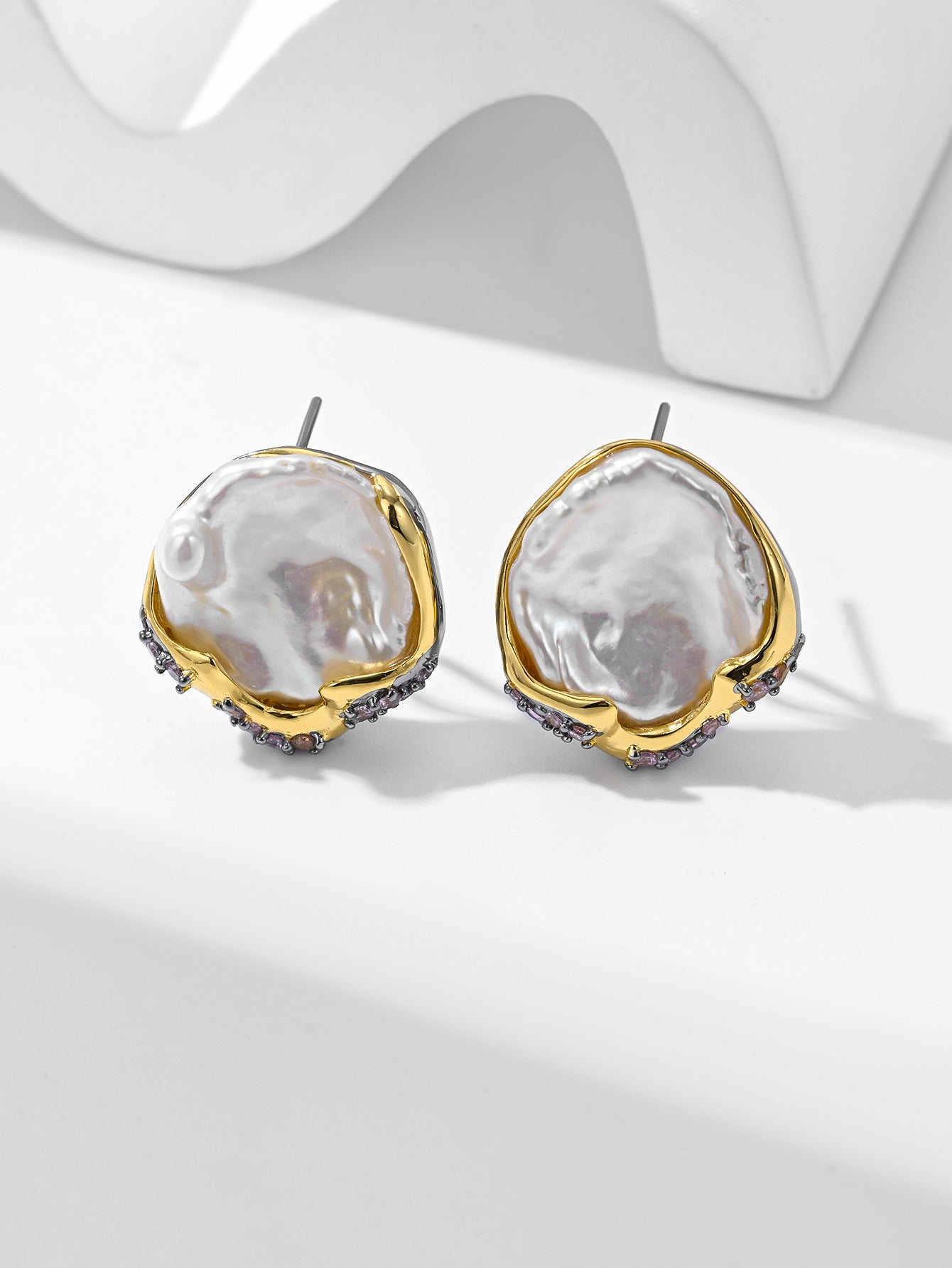 Aura Pearl・Baroque Earrings