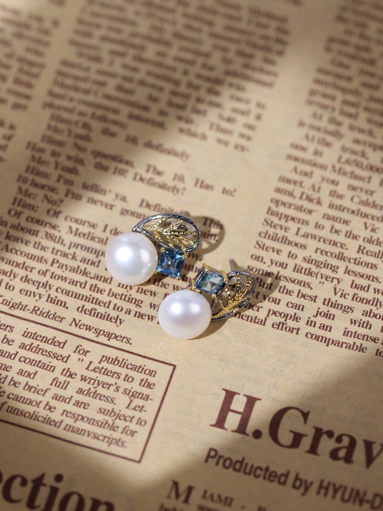 Topaz Pearl Stud Earrings