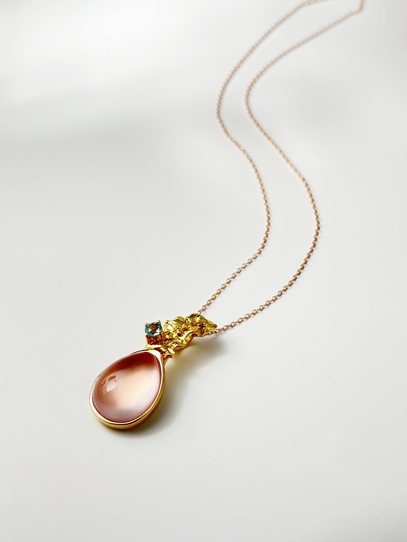 Pink Dream Drops Necklace-Hibiscus Stone/Pink crystal