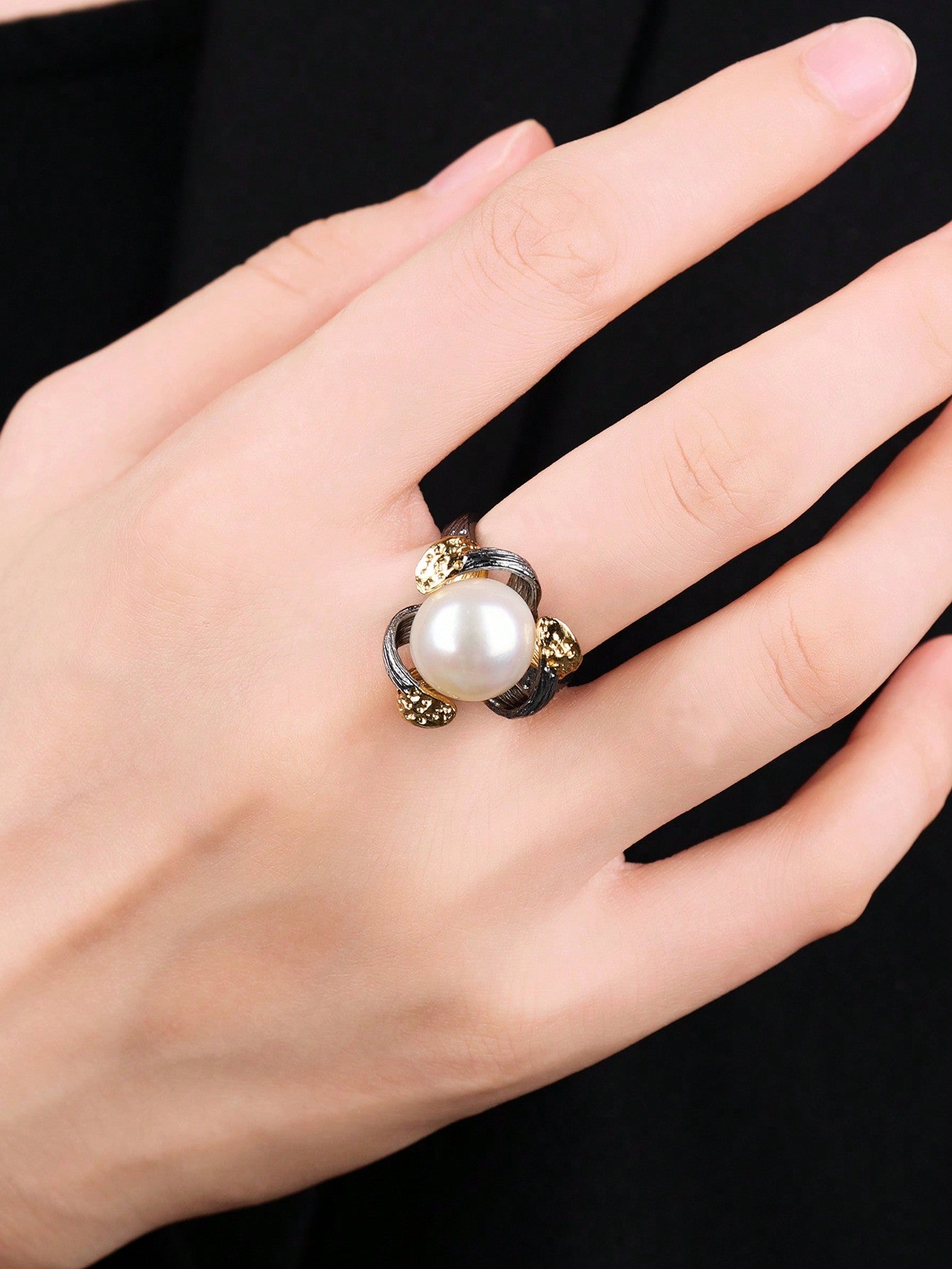 Elegant Pearl Twist Ring
