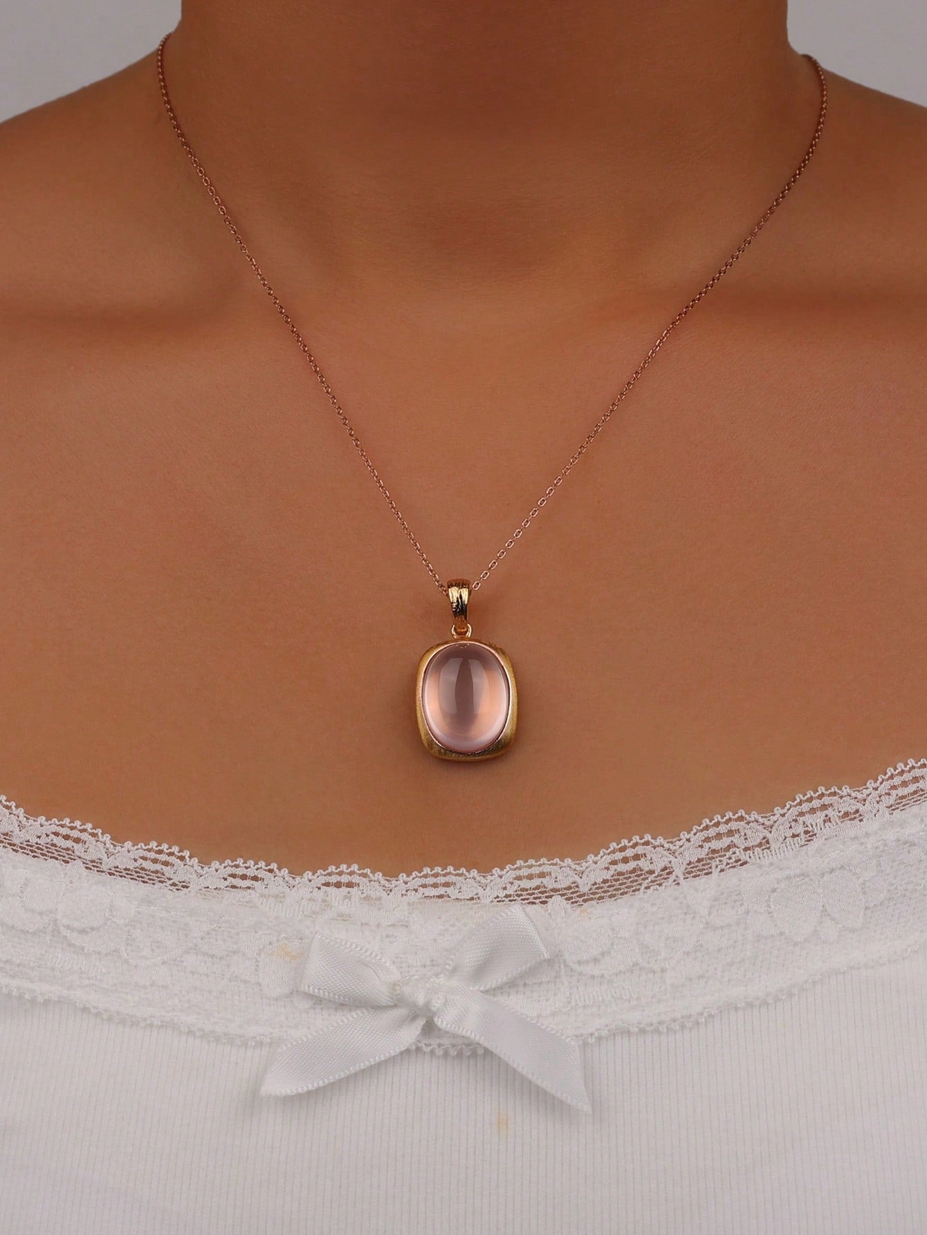 Natural Hibiscus Stone Pendant Necklace (Gived Silver Chain)