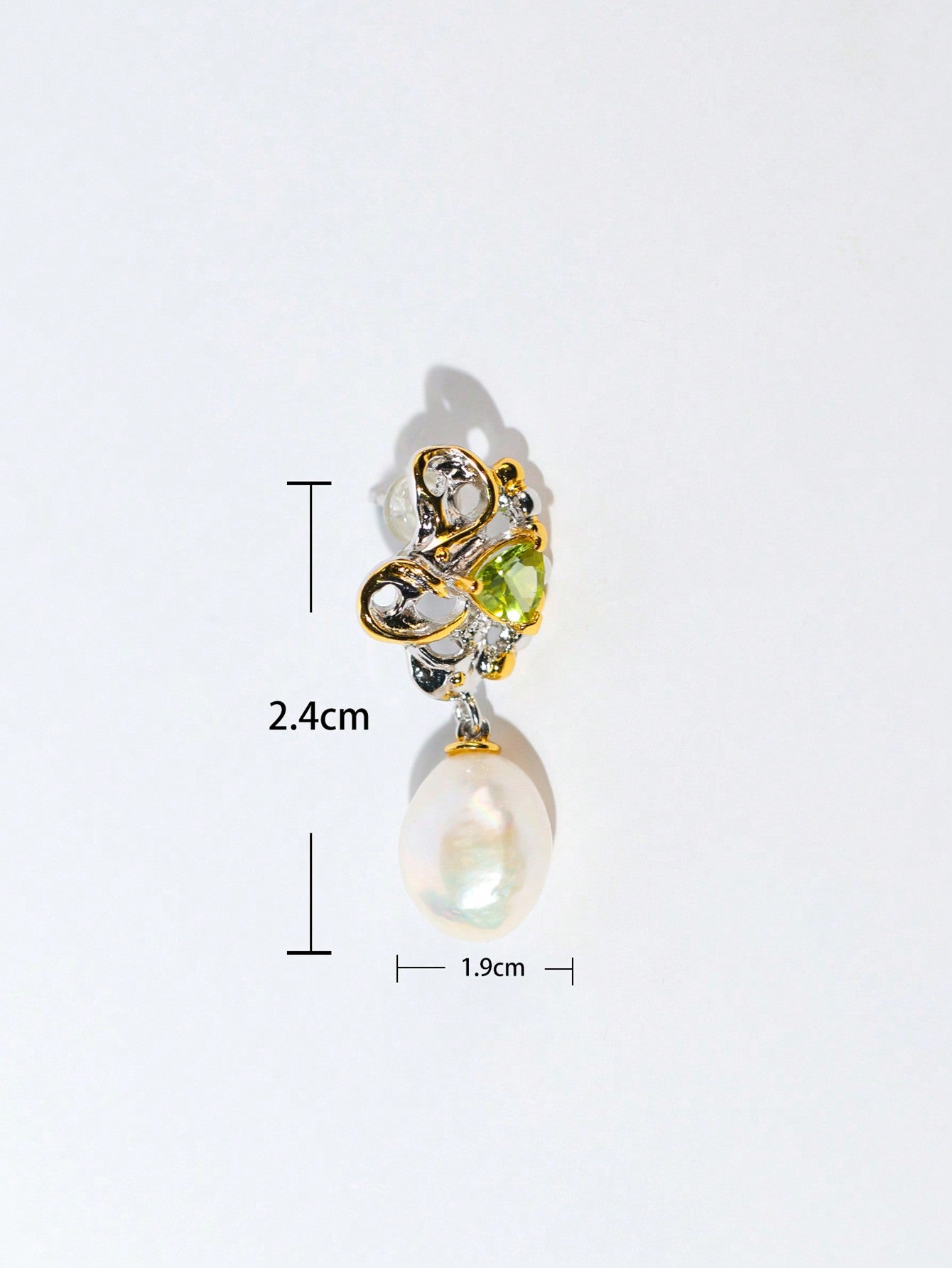 Peridot Pearl Earrings