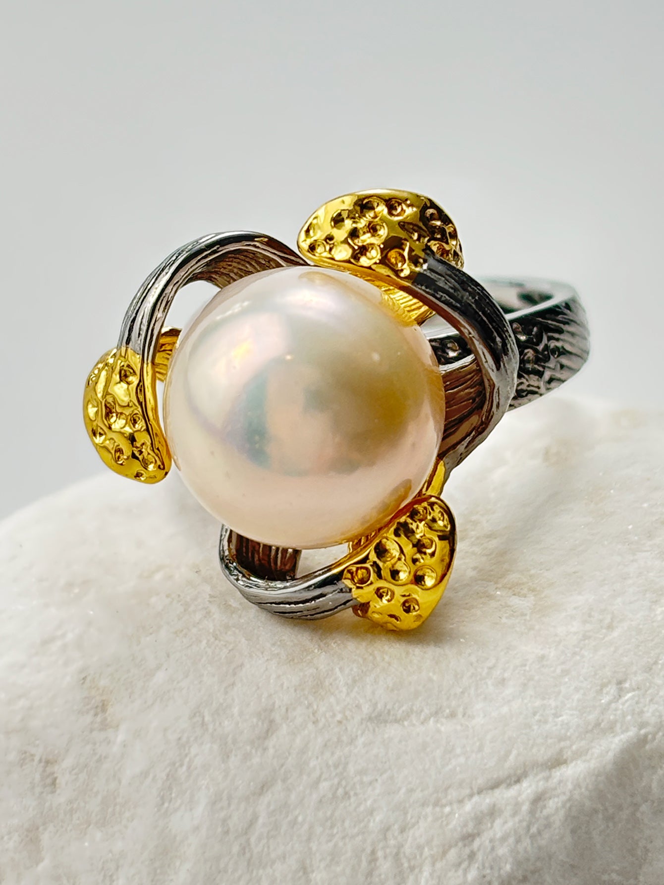 Elegant Pearl Twist Ring