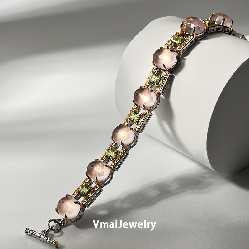 Charm hibiscus quartz bracelet