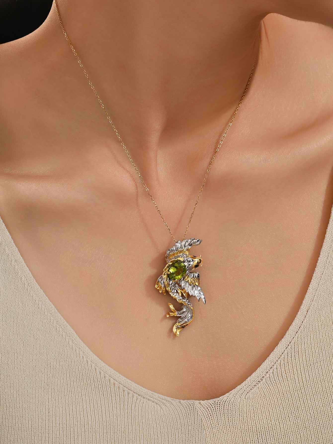 Natural peridot and black spinel pendant/brooch