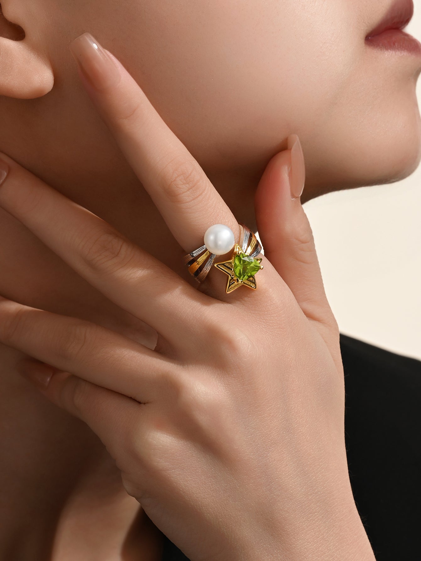 Stellar Harmony: Peridot & Natural Pearl Ring