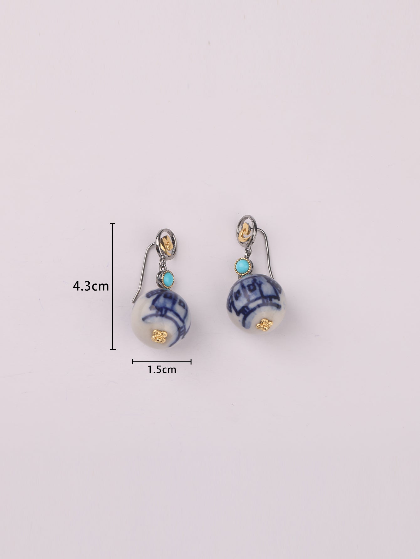 Porcelain Charm：Turquoise - Accented Ear Drops