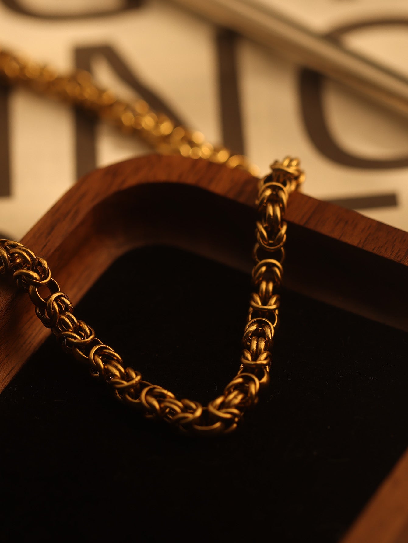 Classic Gold - Tone Link Necklace